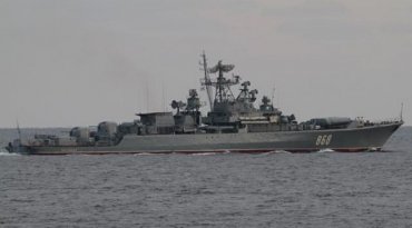 Украинский корабль атаковал российскую буровую платформу