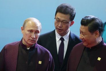 Путин с китайцами и индусами собирается нанести удар по доллару