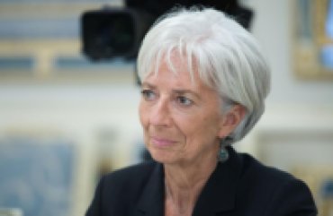 Французский суд признал главу МВФ виновной