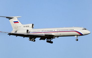Летевший в Сирию российский военный самолет упал в Черное море