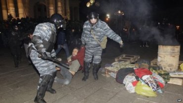 За разгон студентов на Майдане 30 декабря до сих пор никто не наказан