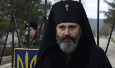 Архиепископа УПЦ КП не пустили к плененным морякам в Крыму