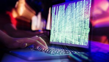 Украинцев предупредили об опасном компьютерном вирусе