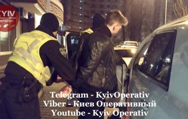 В Киеве 15 экипажей полиции гонялись за 18-летним парнем