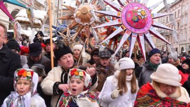 Украинцы пока не хотят переносить празднование Рождества