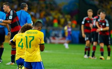 Поражение Бразилии на ЧМ-2014 назвали лучшим футбольным матчем десятилетия