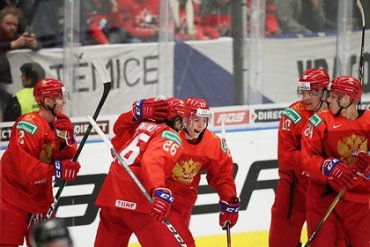 Сборная России с рекордным счетом обыграла канадцев на молодежном ЧМ по хоккею