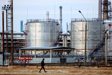 Беларусь отказалась покупать российскую нефть