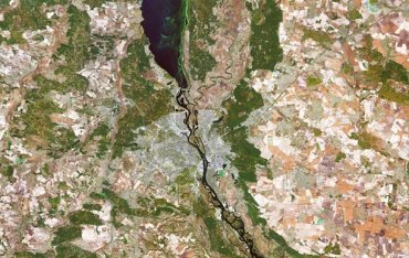 Киев показали на снимке из космоса