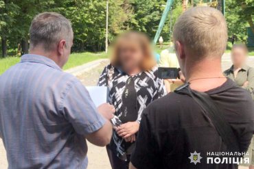 В Хмельницком мама пыталась продать в сексуальное рабство 15-летнюю дочь