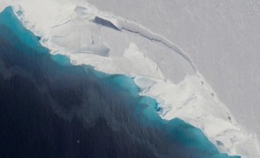 Готовимся к всемирному потопу: ледник Судного дня начал разрушаться