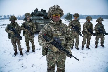 НАТО привело в повышенную боеготовность силы быстрого реагирования
