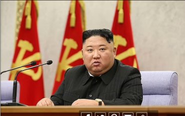 Ким Чен Ын снова появился на публике совсем похудевшим