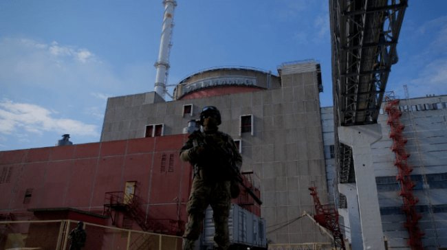 Оккупанты устанавливают Грады у реактора Запорожской АЭС: готовят обстрел Никополя и Марганца