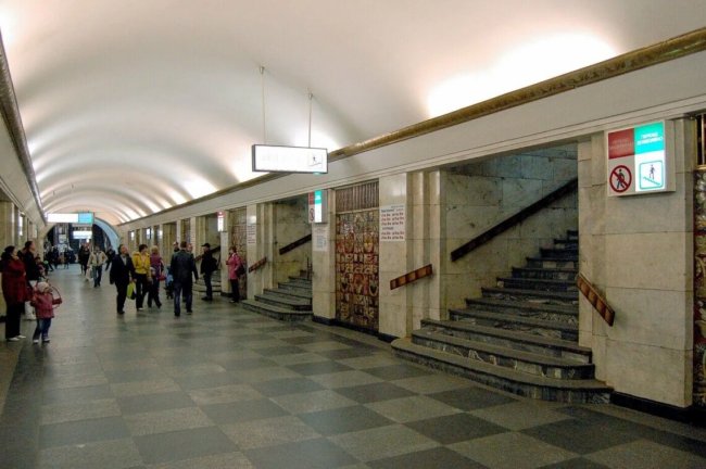 В Киеве впервые с начала войны открываются две станции метро