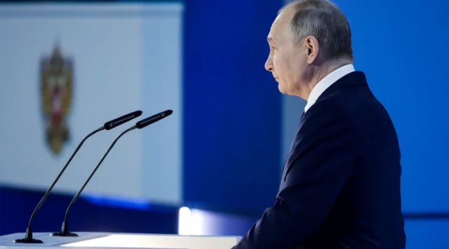 Захист людей в Україні йде за планом: пресконференція Путіна показала його відрив від реальності