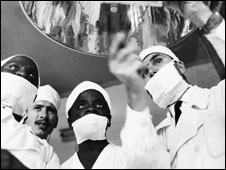 Студенты-медики (фото из архива УДН)