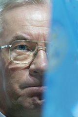Николай Азаров