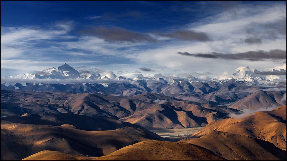Горный пейзаж на Тибете. Фотография Дмитрия Шатрова