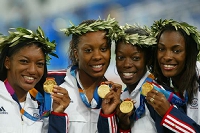 Американки с медалями Олимпиады-2004