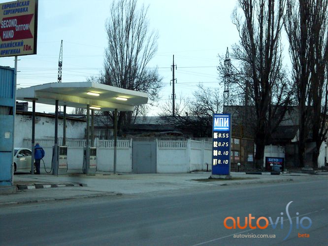 Проверка топлива в Cимферополе: бензин без бензина, крик души и погоня начальника АЗС