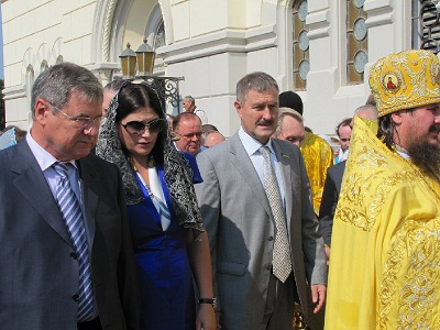Торжества начались крестным ходом от второго Владимирского собора Севастополя – усыпальницы русских адмиралов. 