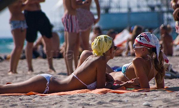 Каzантип: Страна Вечного Щастья (ФОТО с элементами ню)