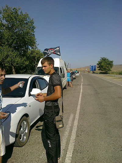 Новый Регион: Украинские пограничники превратили дорогу из Крыма в Россию в настоящий ад (ФОТО)
